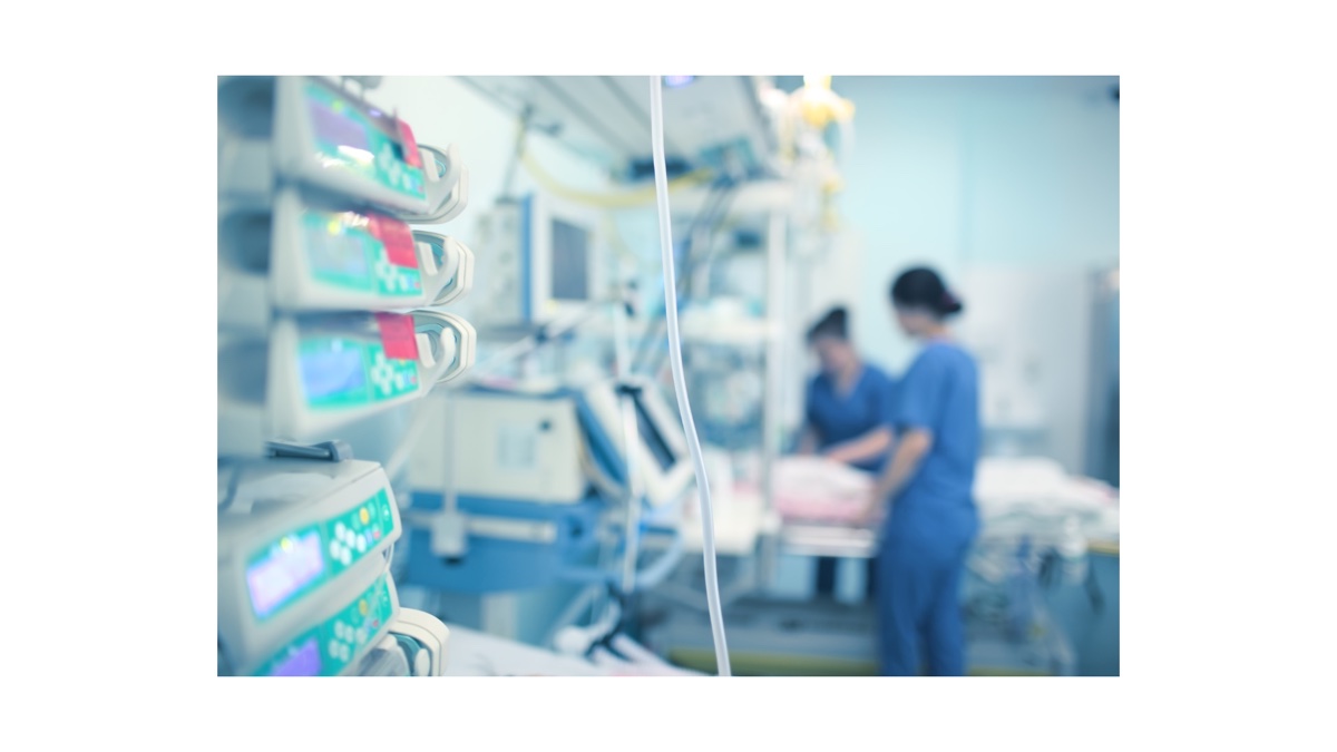 Healthcare equipment and clinical environment